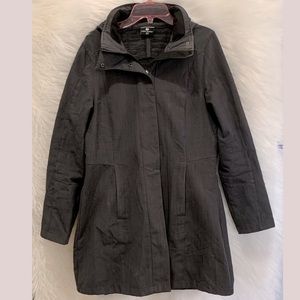 TRUE NORTH Women’s Fall / Winter jacket Size Medium Dark Grey detachable hood
